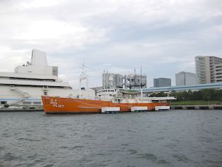 写真２：南極観測船「宗谷」東京のお台場エリアで見学IMG_8670.jpg